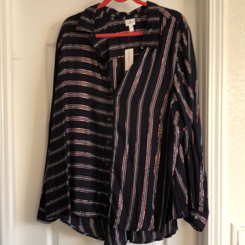 Dress barn button up long sleeve shirt